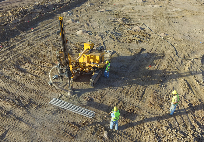 钻孔作业.png 钻孔作业.png