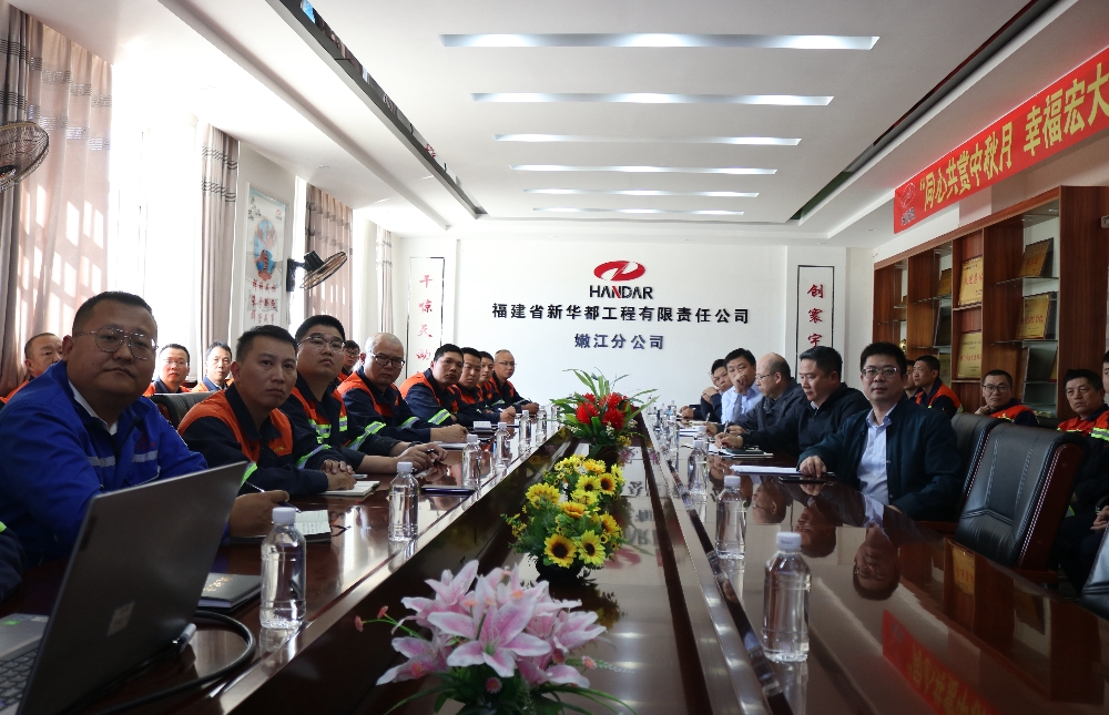 1“金秋之约”主题文化活动_副本.jpg